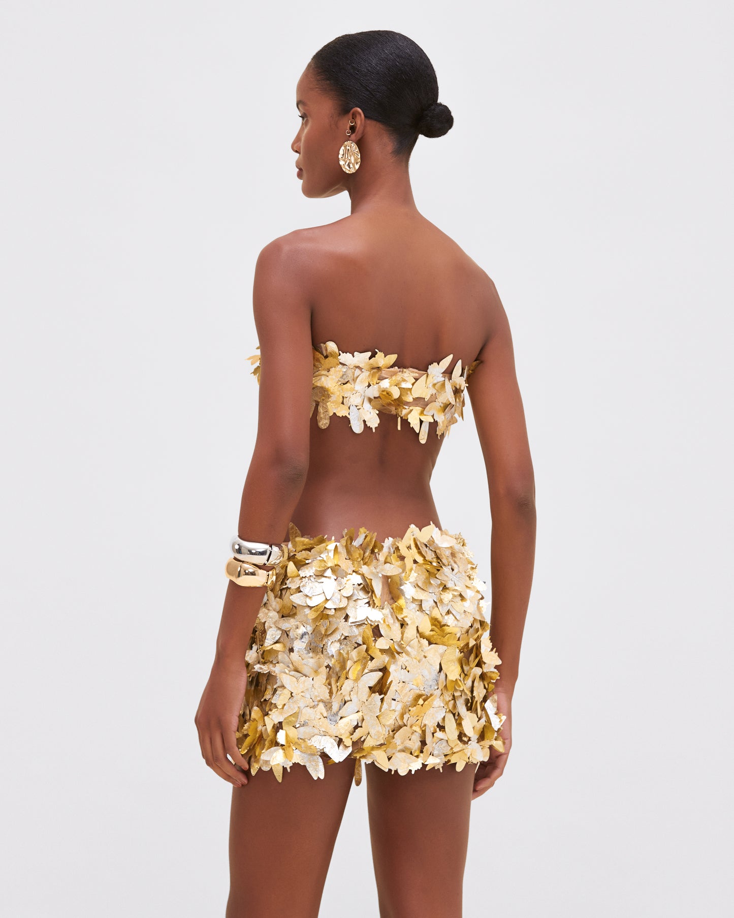 TOP CROPPED PAETÊ PRATA E DOURADO