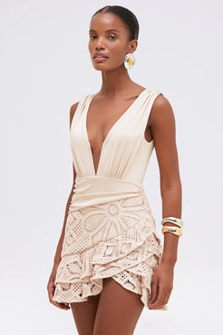 VESTIDO CURTO CROCHET FLOWER BEGE