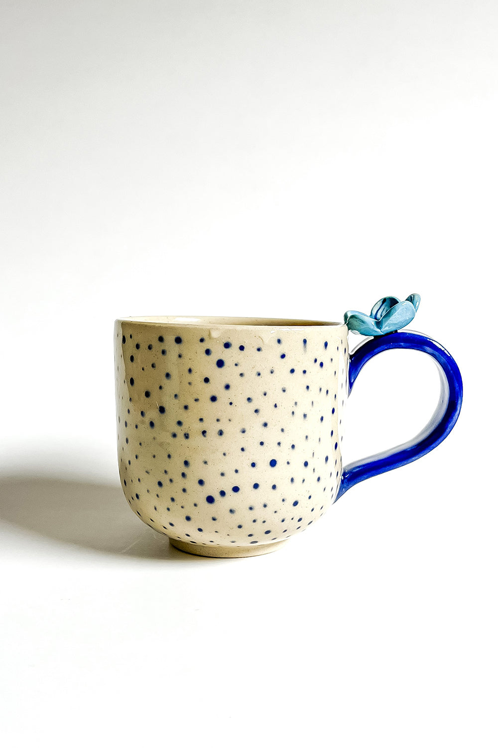 CANECA BLUE DAISY NUDE