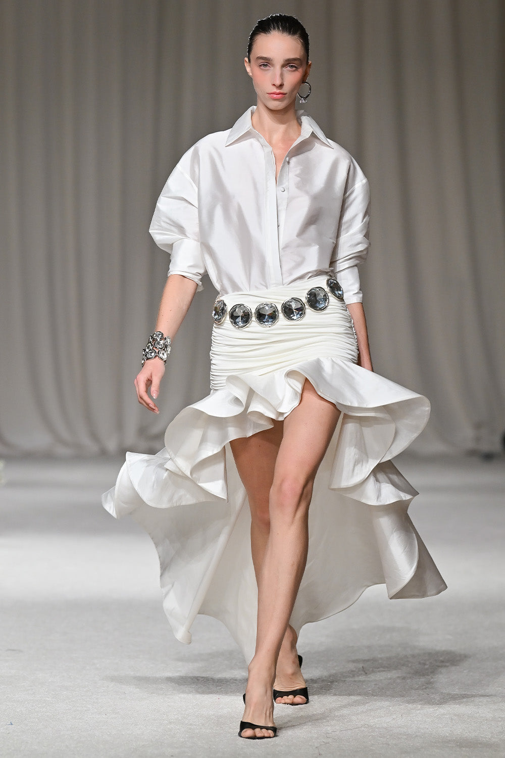 SAIA LONGA TAFETÁ TARSILA OFF WHITE