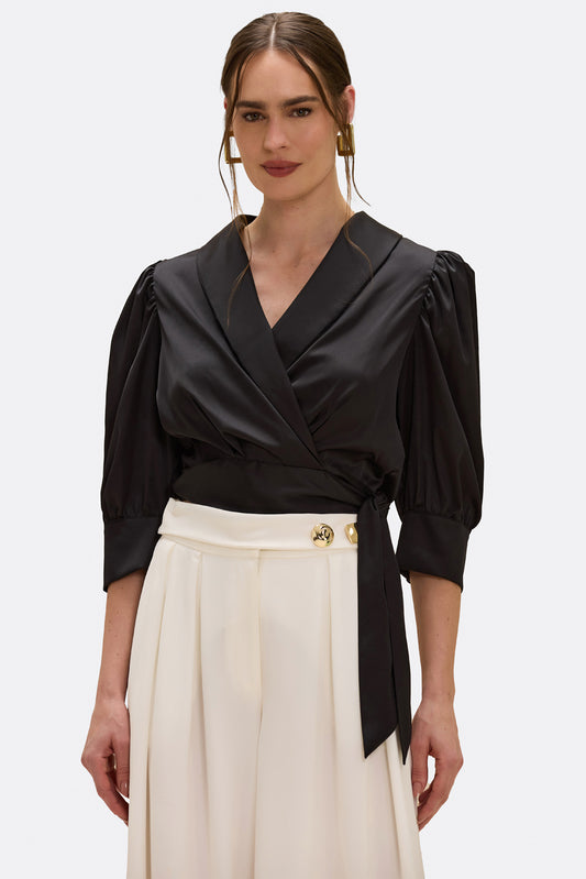 TOP ESSENTIAL PRETO