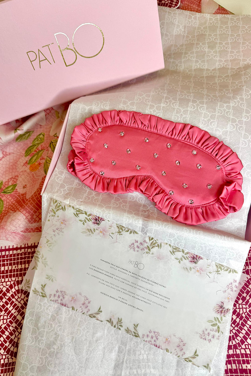 Mascara patbo brindes rosa