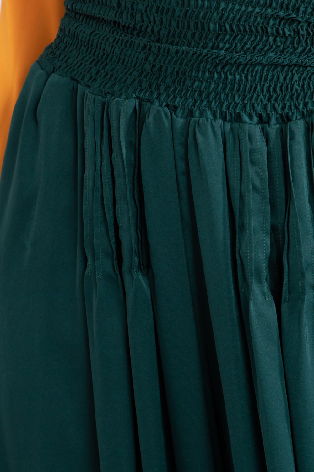 CALÇA AMPLA CETIM SENSORIAL


 VERDE ESCURO