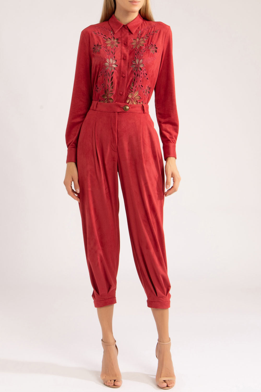 CAMISA BORDADO VAZADO SUEDE
 VERMELHO