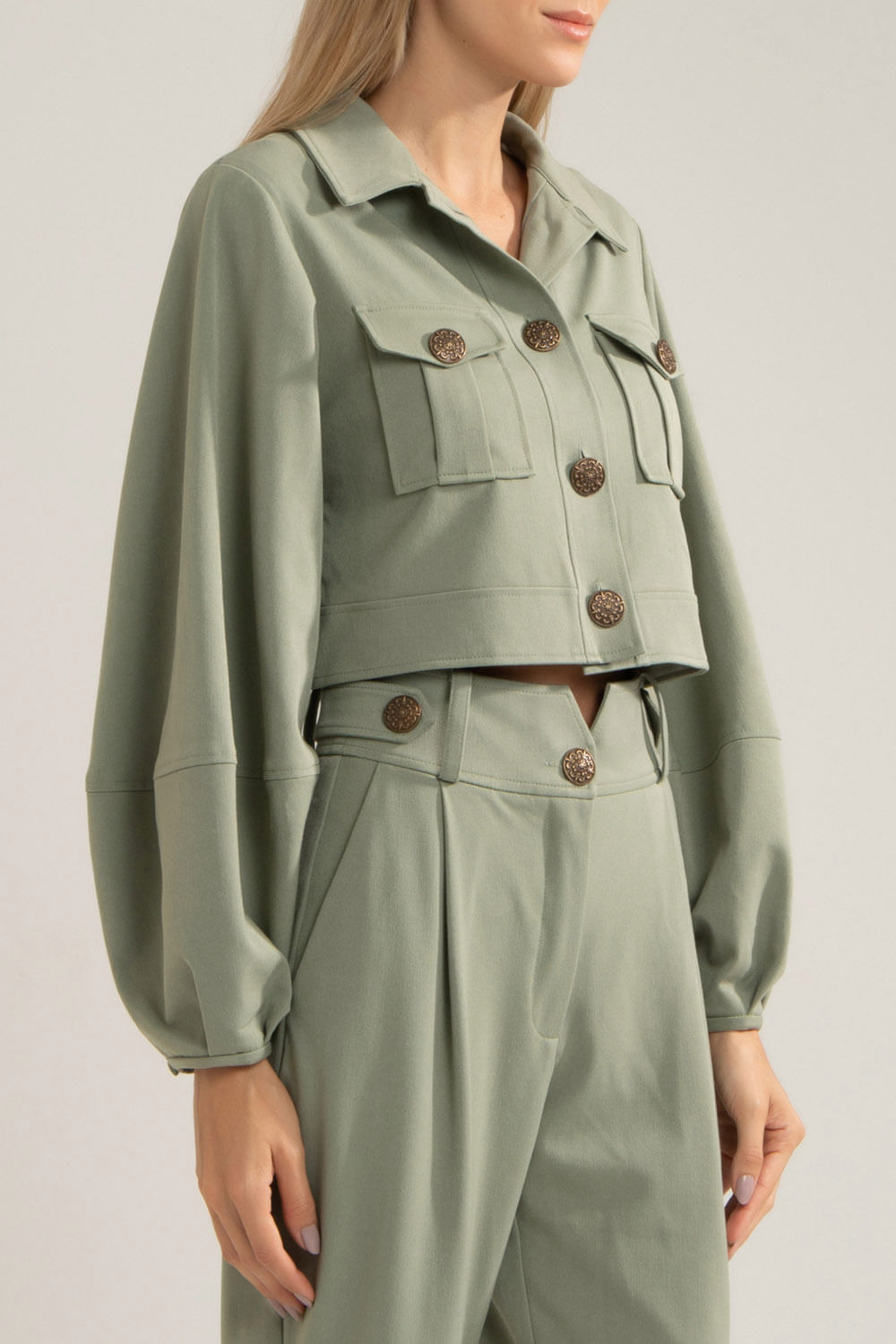 CASACO CURTO BOTÕES YORK 
 VERDE