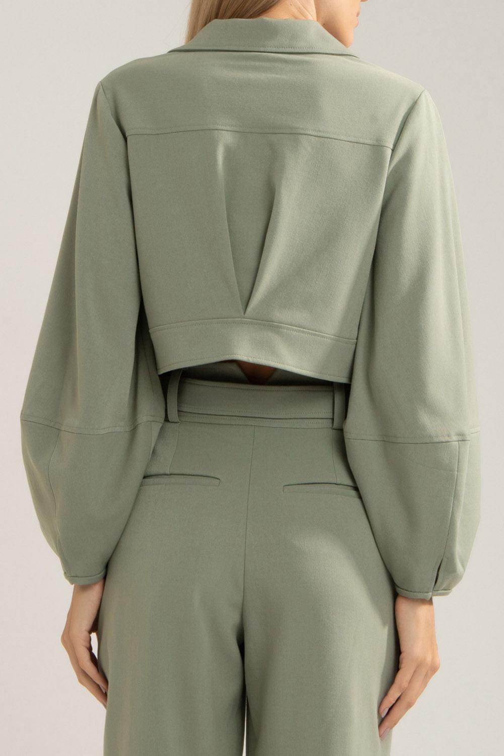 CASACO CURTO BOTÕES YORK 
 VERDE