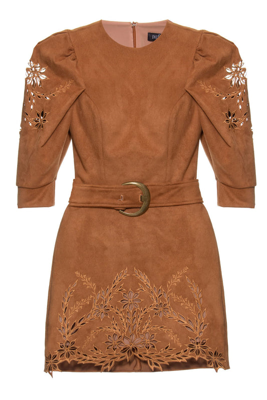 Vestido curto bordado cinto nobu
 marrom