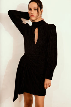 VESTIDO CURTO VELUDO PLISSADO
 PRETO