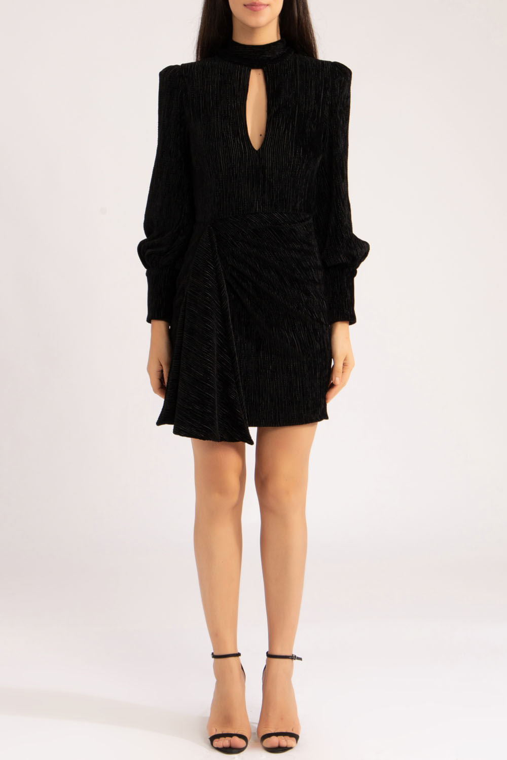 VESTIDO CURTO VELUDO PLISSADO
 PRETO