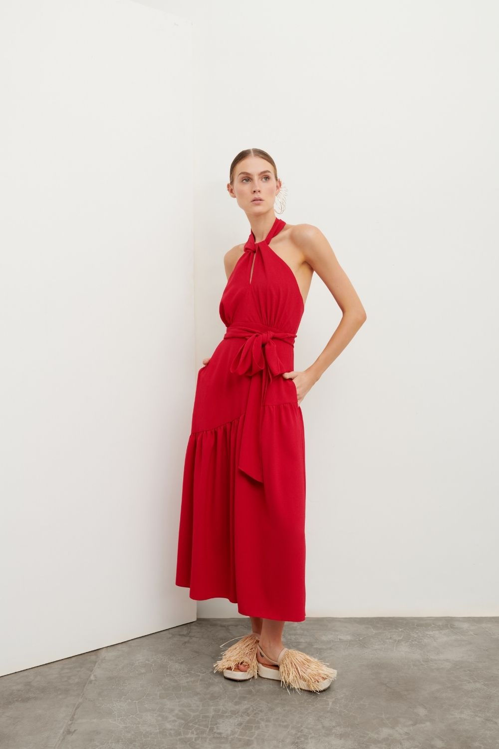 VESTIDO MÍDI BABADO FRENTE ÚNICA  VERMELHO