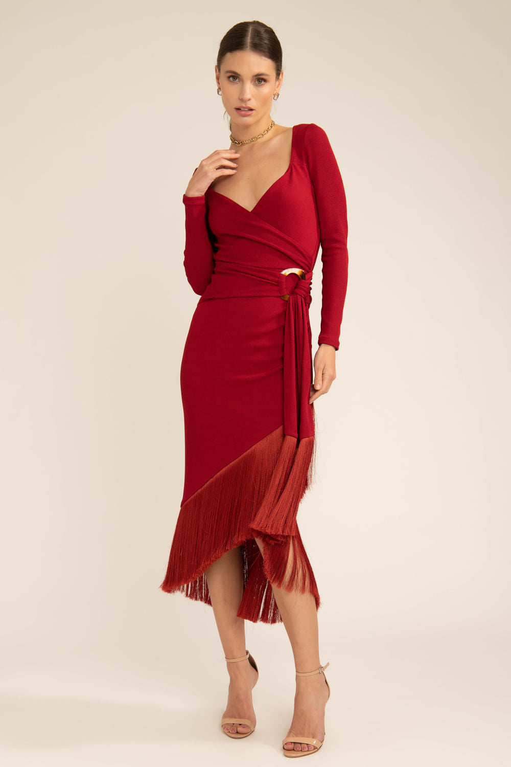 VESTIDO MIDI GEMINI COM DECOTE CORAÇÃO VERMELHO