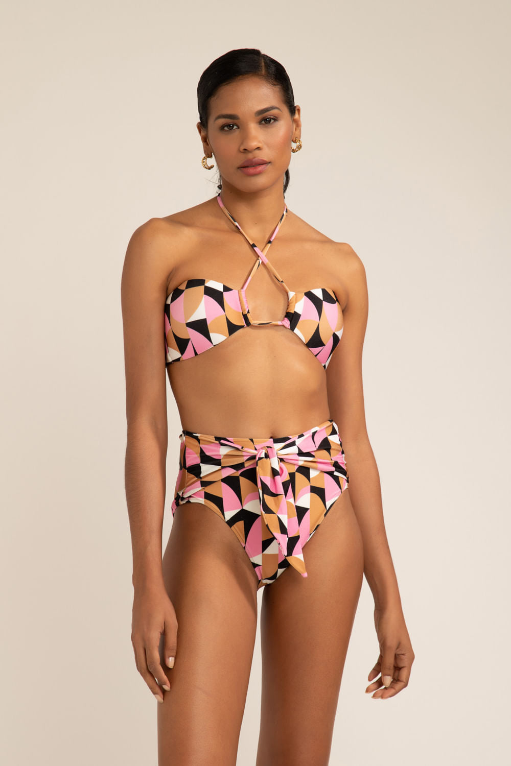 HOT PANTS AMARRAÇÃO GEOMÉTRICO ZELLIJ ROSA