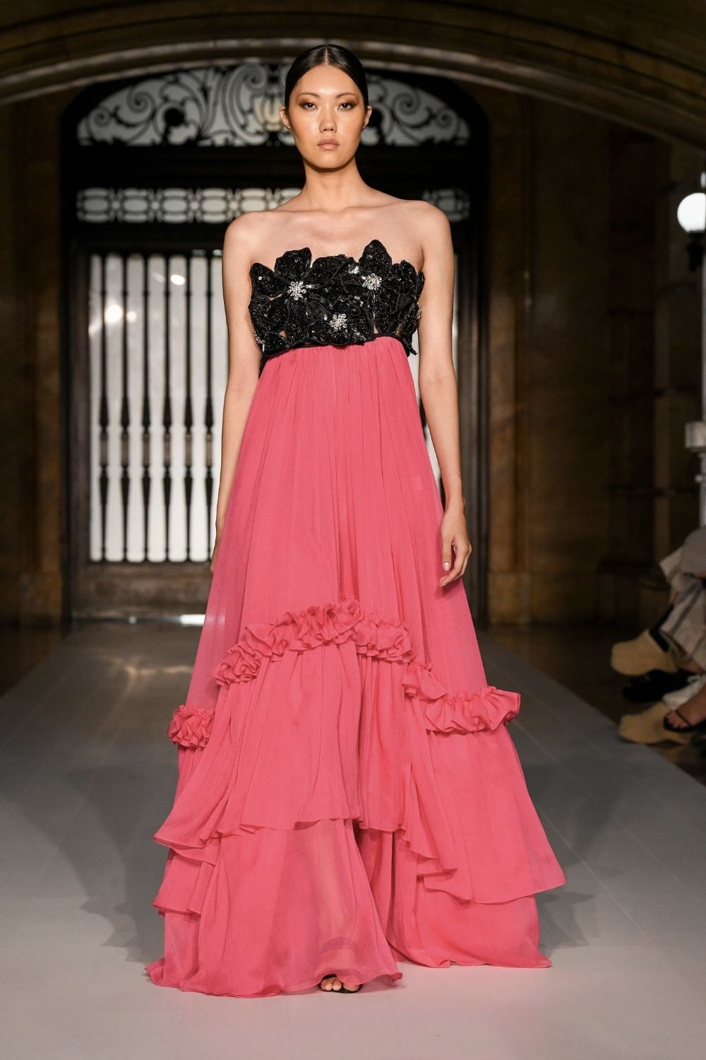 VESTIDO LONGO ASSIMÉTRICO FLORES PINK