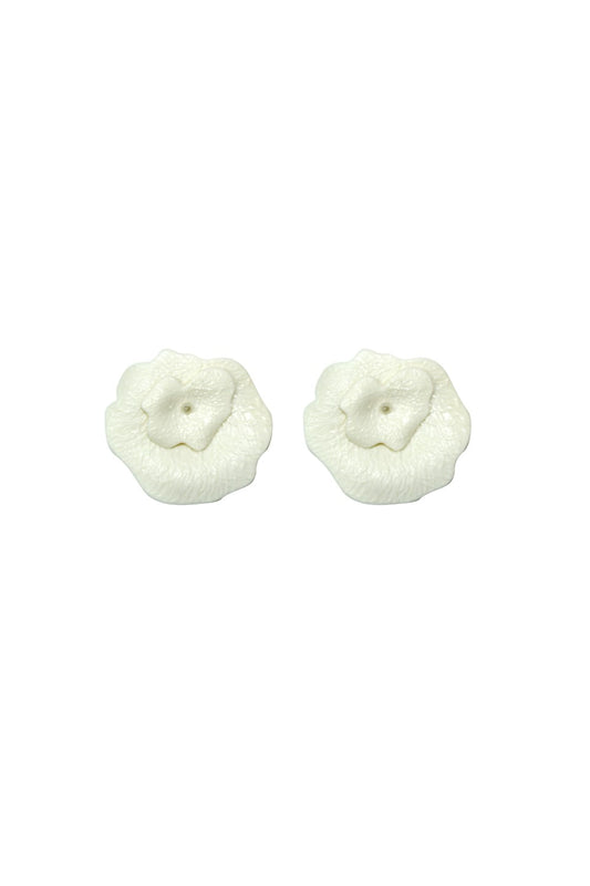 BRINCO FLOR PÉROLA HORTÊNSIA OFF WHITE