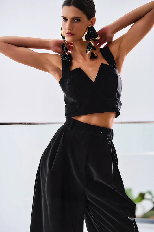 Top cropped velvet leather preto