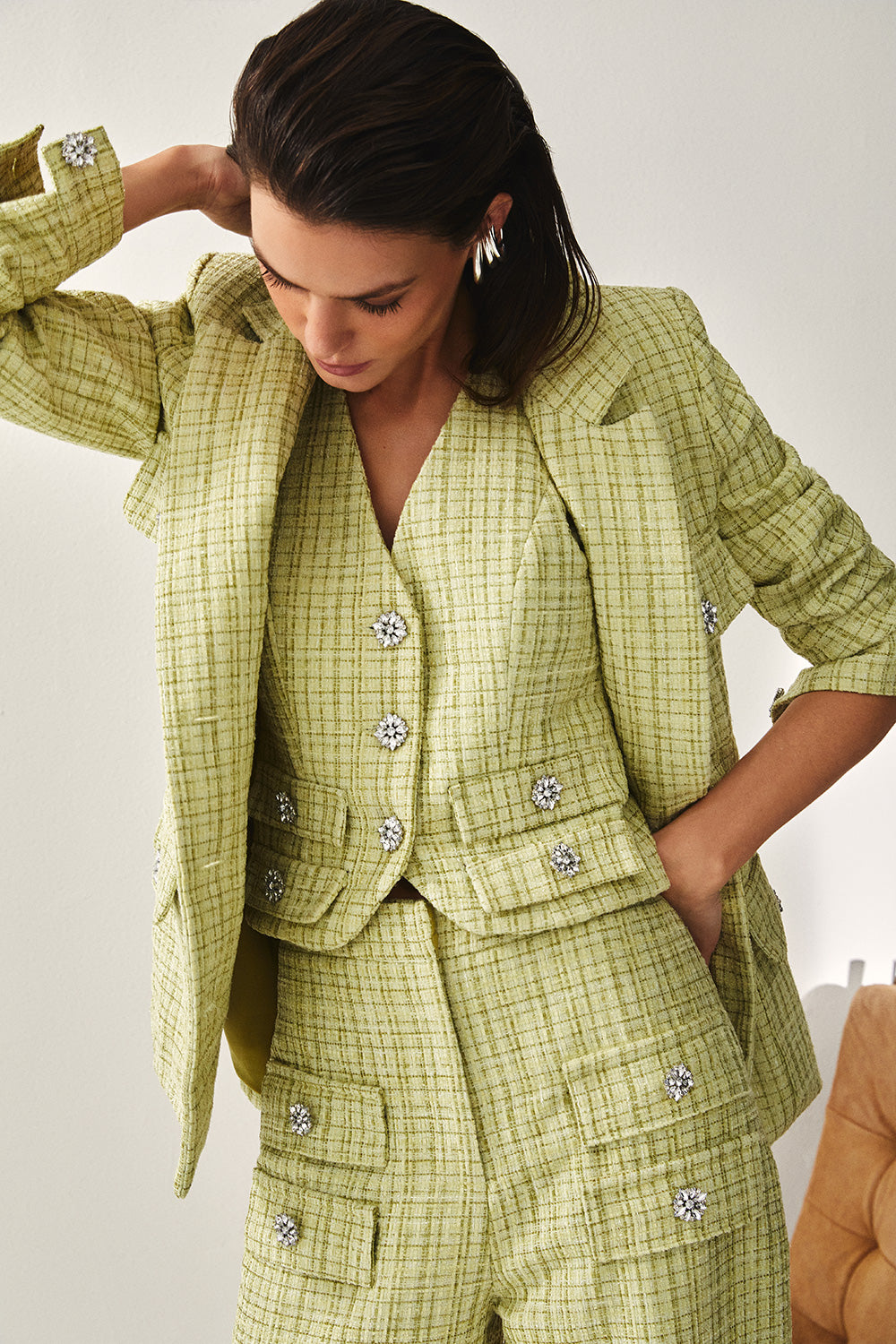 I24BOCLT28779BR_00252