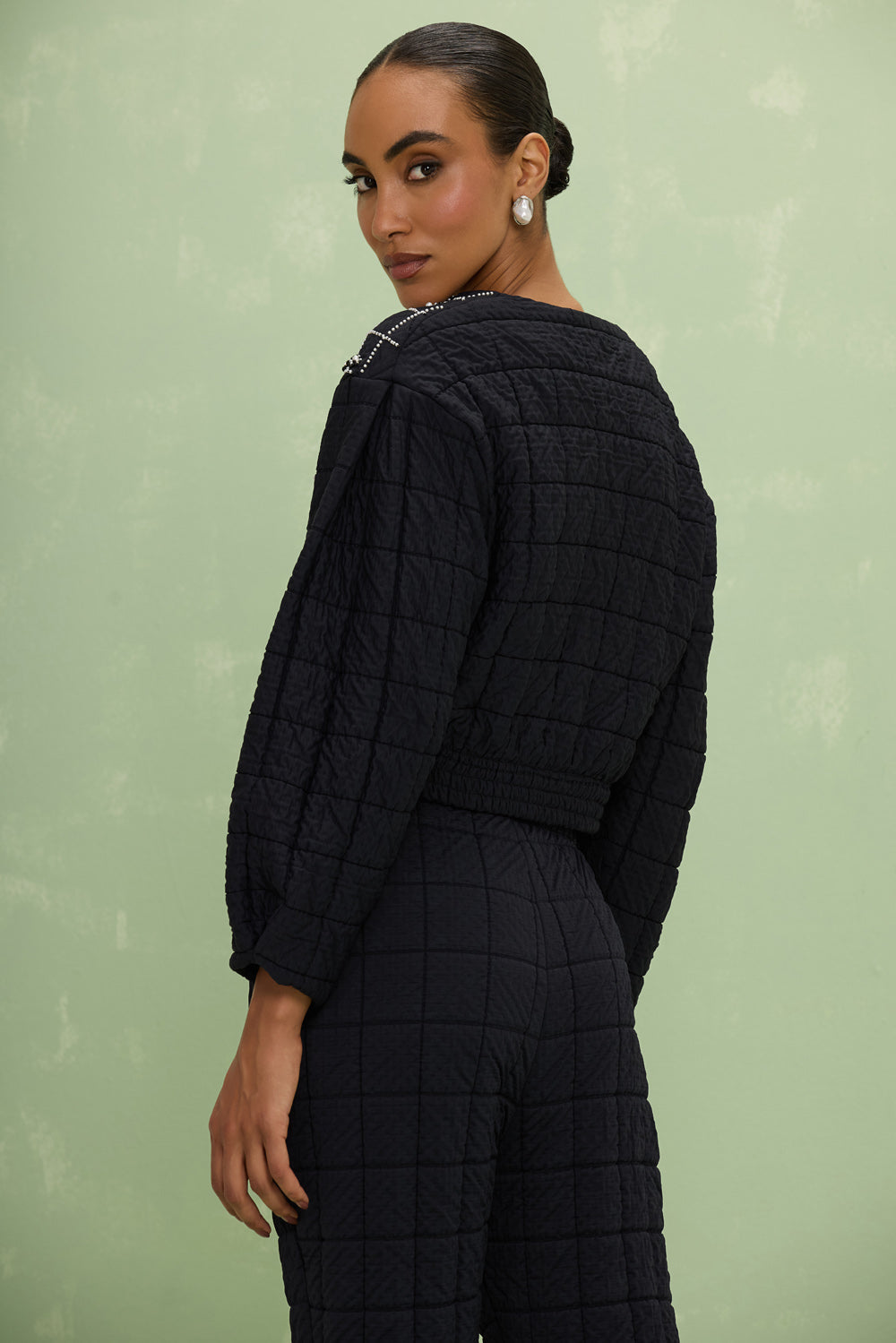 JAQUETA MATELASSÊ CECÍLIA PRETO