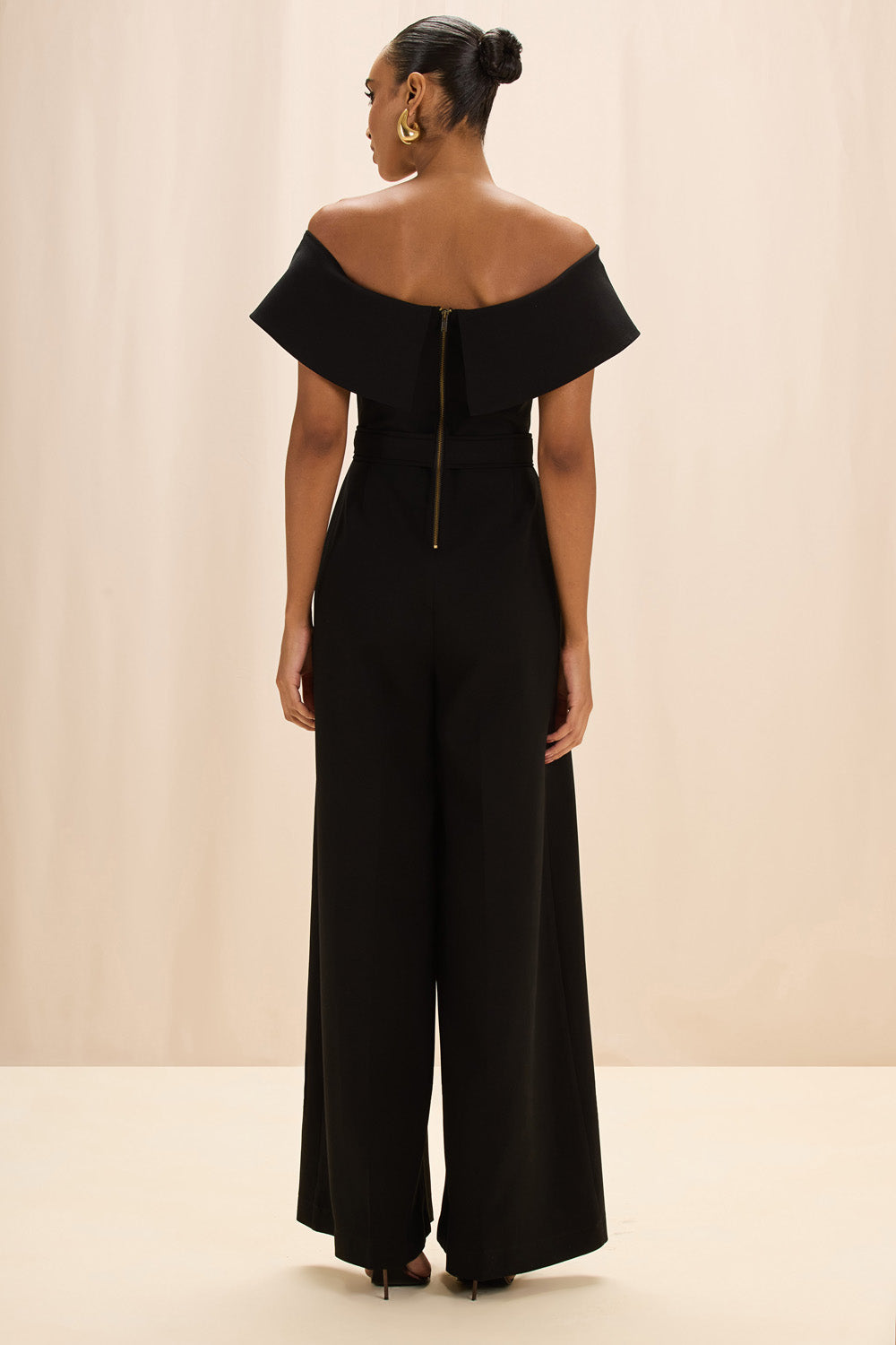 MACACÃO DUAL CREPE PRETO