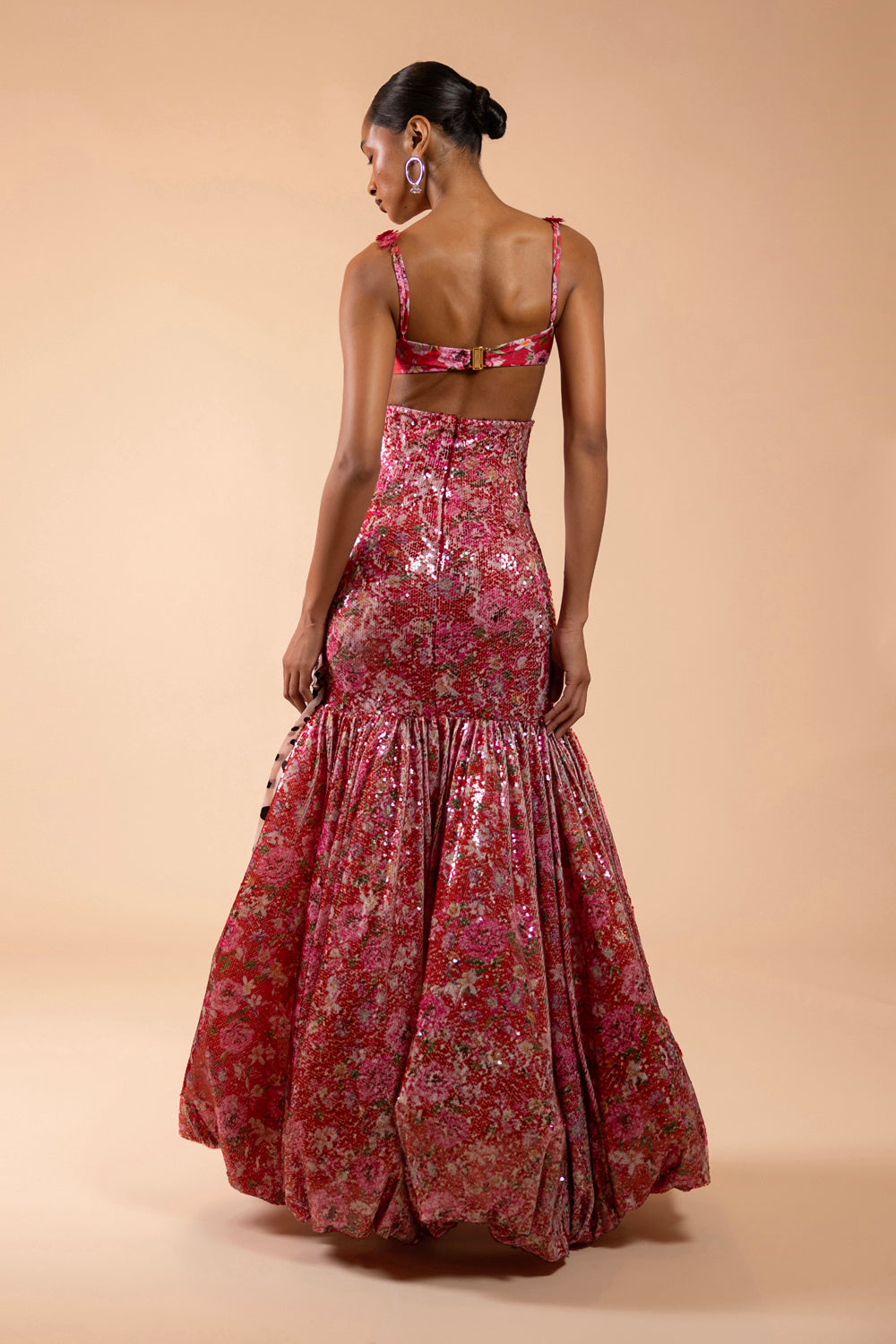 SAIA LONGA PAETÊ PEONY VERMELHO