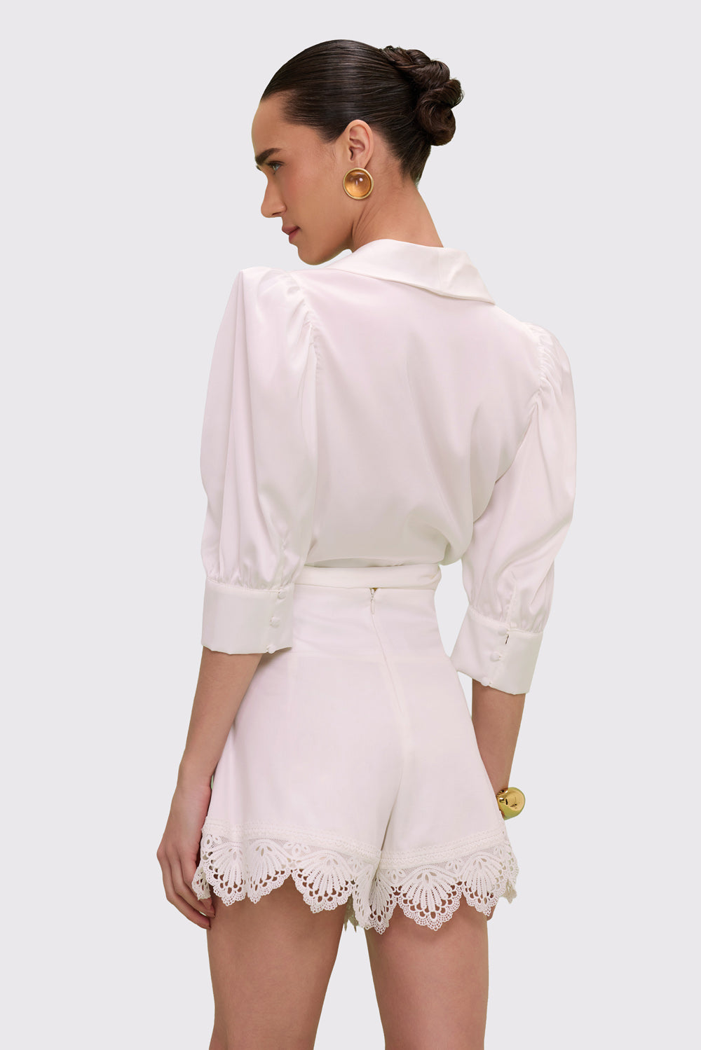 TOP ESSENTIAL OFF WHITE