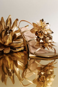 SANDALIA CARMEN DOURADO