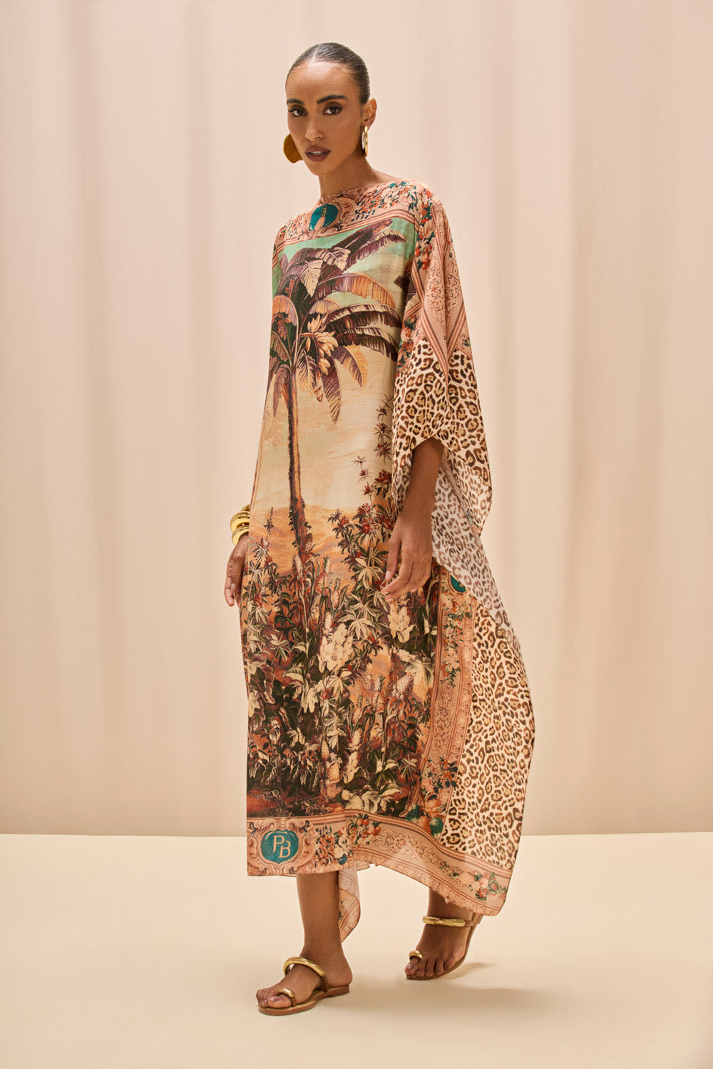 SAÍDA DE PRAIA LONGA PANTHERA MARROM