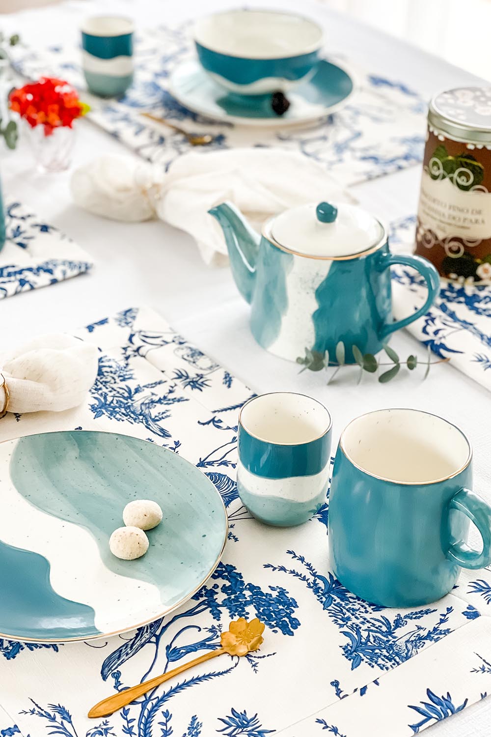 CANECA PORCELANA AQUARELA TURQUESA