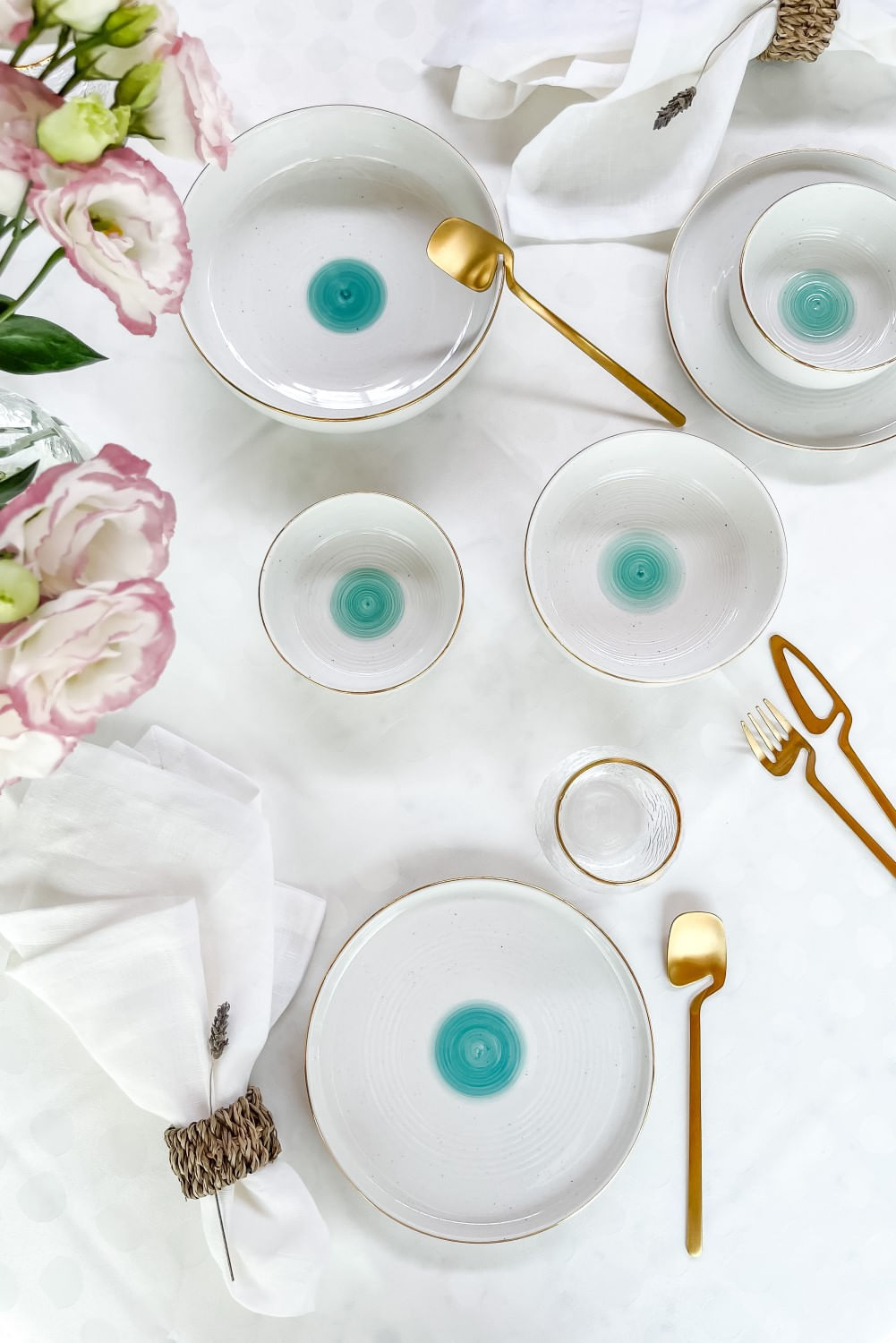 PRATO RASO BOTÂNICA AZUL