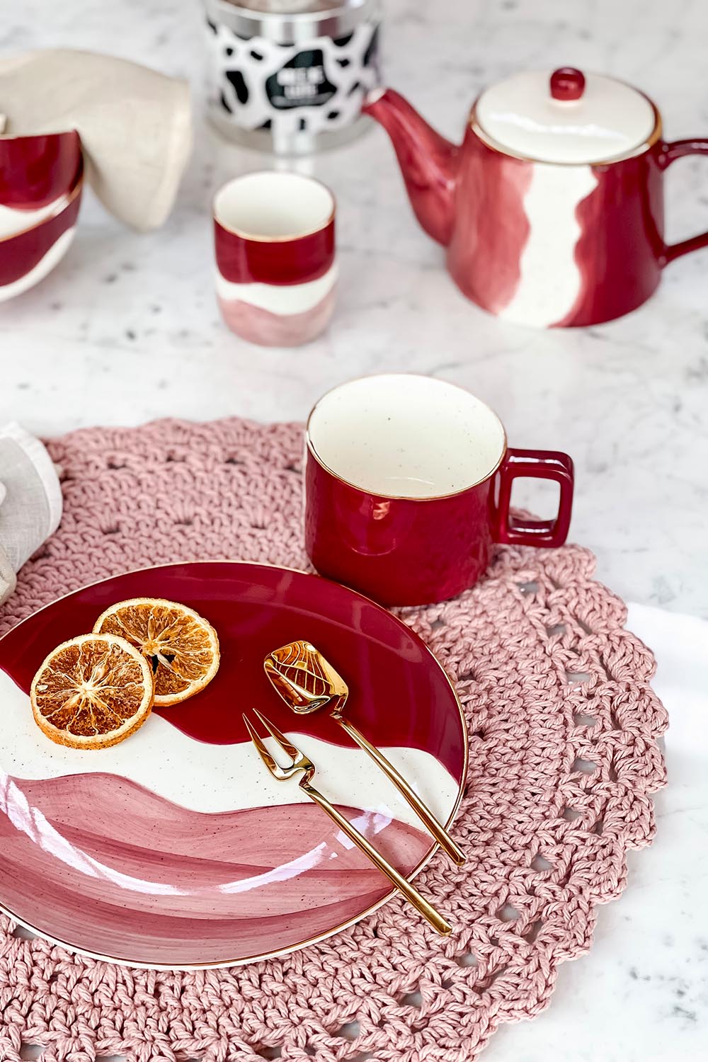 SET DE GARFOS PARA SOBREMESA
 DOURADO