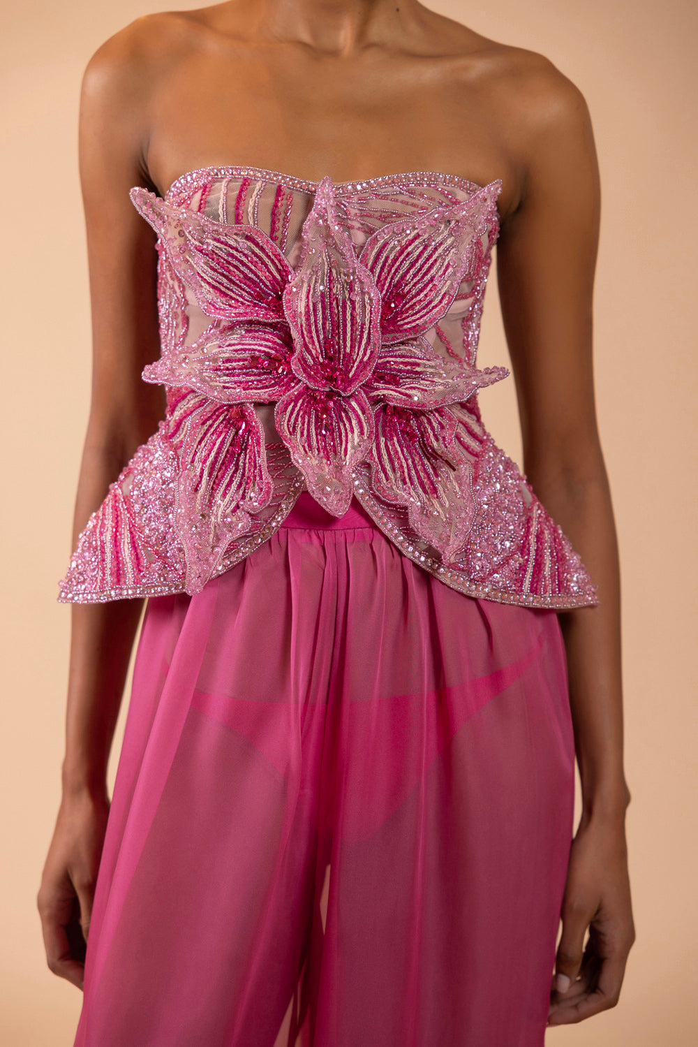 TOP AMELIA EMBROIDERY
 ROSA