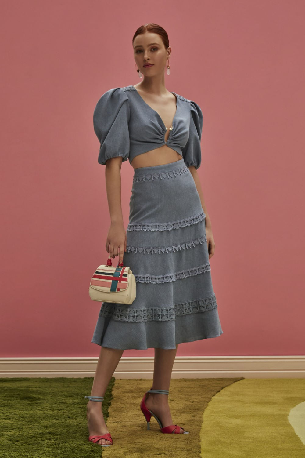 TOP PÉROLAS MINIMAL AZUL