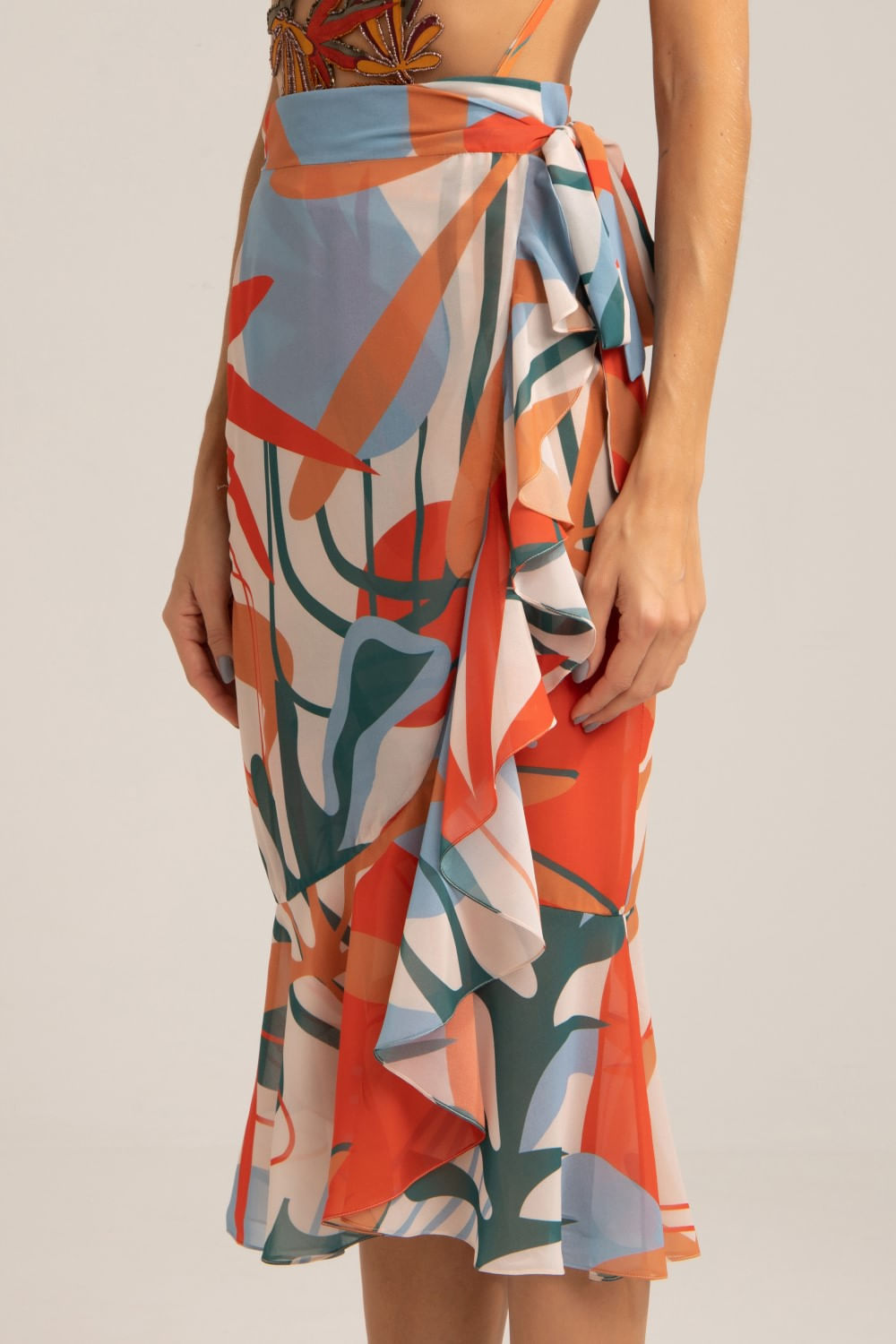 SAÍDA DE PRAIA MÍDI MODERNISTA LARANJA