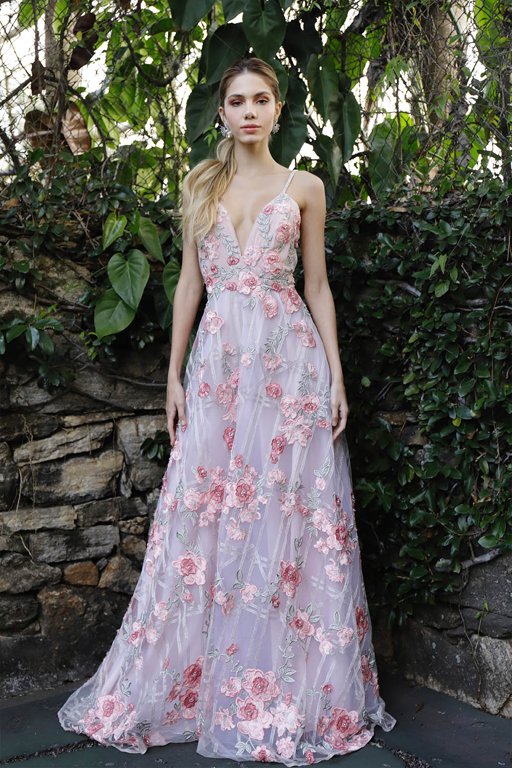 VESTIDO BORDADO FLORAL TULE ROSA