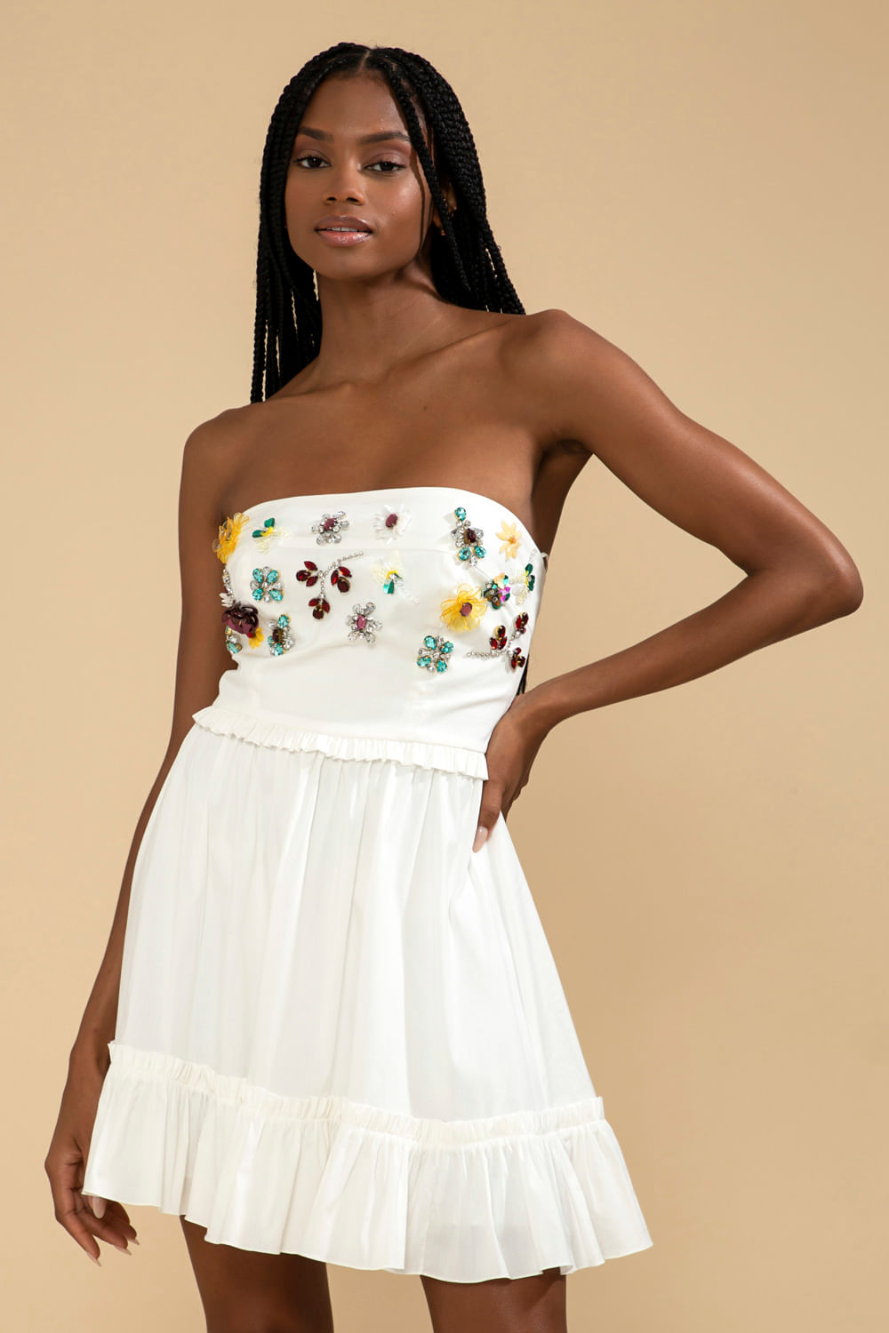 VESTIDO CURTO BORDADO TRICOLINE JANE OFF WHITE