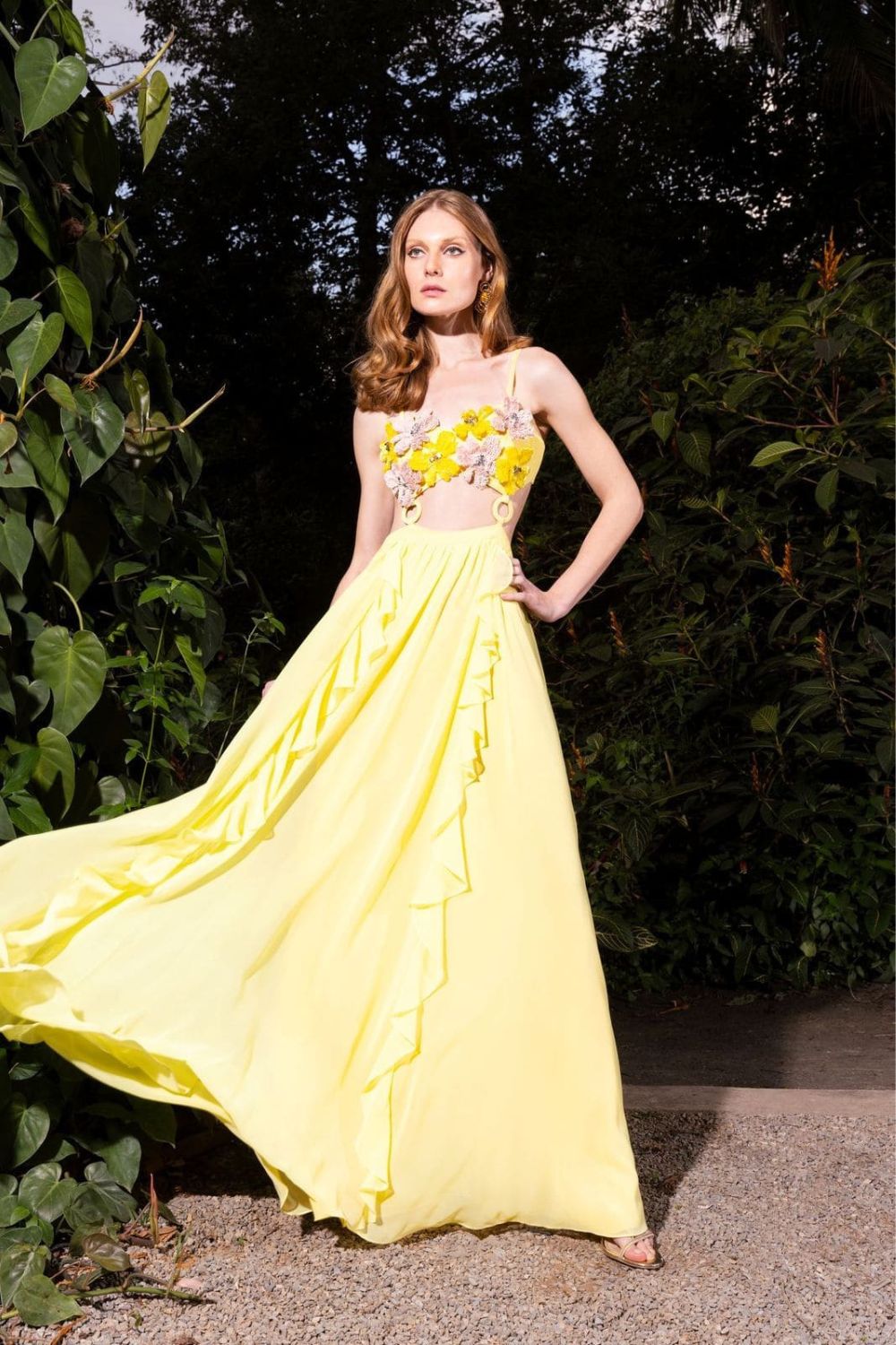 VESTIDO LONGO BUSTO FLOR CHIFFON ÍRIS LARANJA