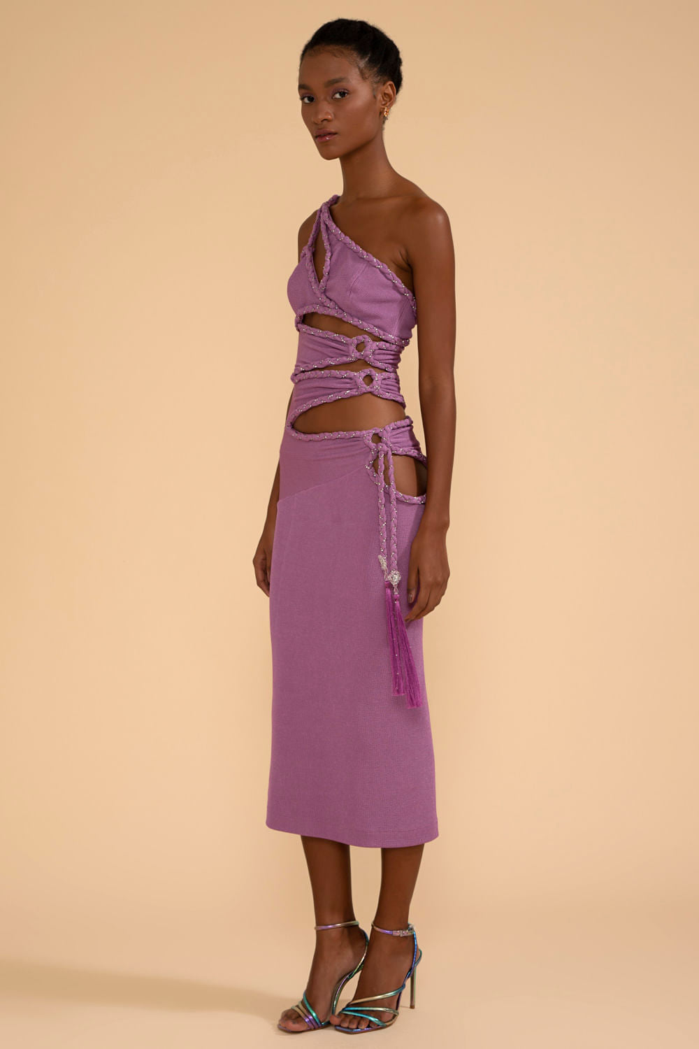 VESTIDO MÍDI BUSTO ASSIMÉTRICO MALHA BASEL LILAS