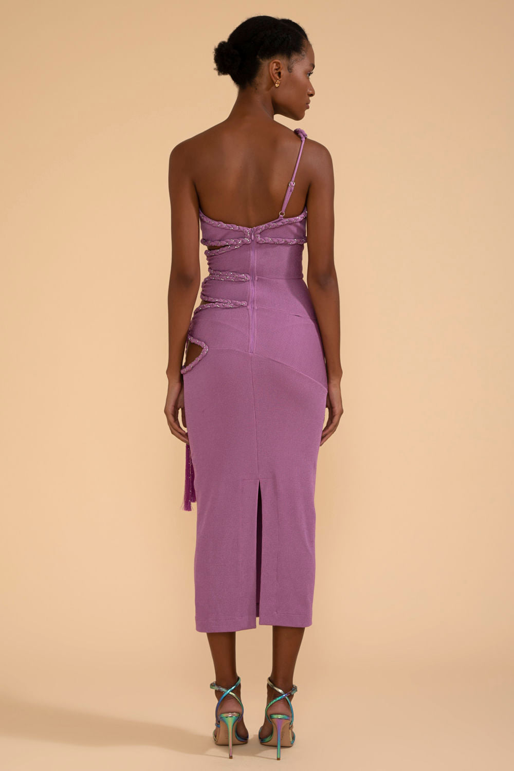 VESTIDO MÍDI BUSTO ASSIMÉTRICO MALHA BASEL LILAS