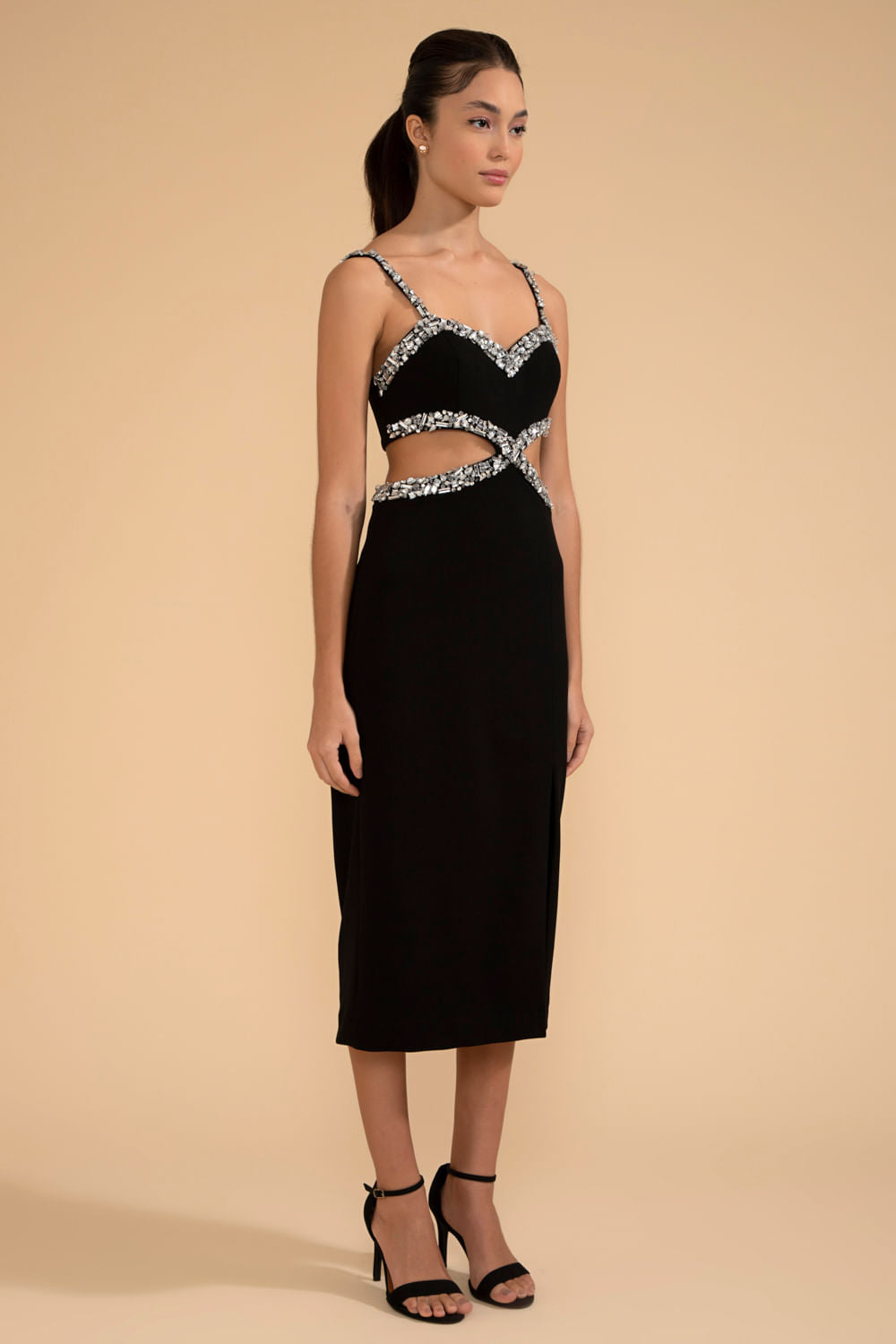 VESTIDO MÍDI RECORTES PEDRARIA CREPE CRYSTAL PRETO