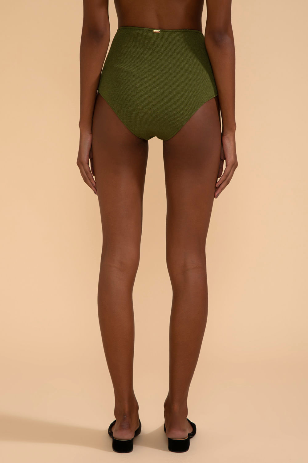 HOT PANTS MALHA BASEL VERDE