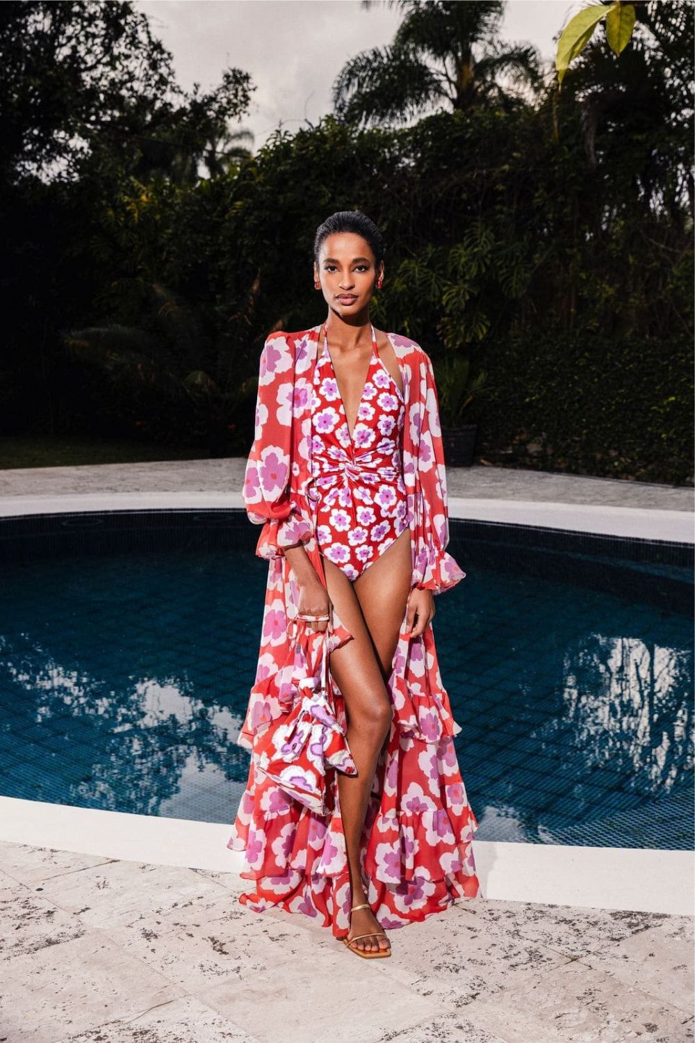 SAÍDA DE PRAIA MANGA LONGA WIND FLOWER VERMELHO