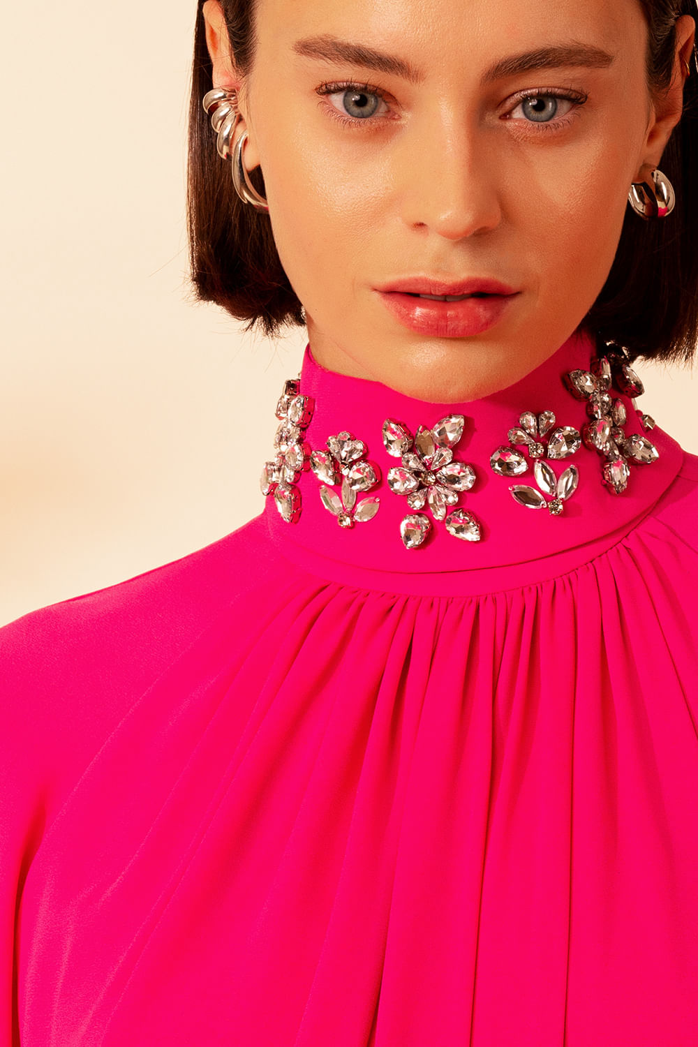 BLUSA GOLA REMOVÍVEL FRANZIDOS CREPE GRACE ROSA