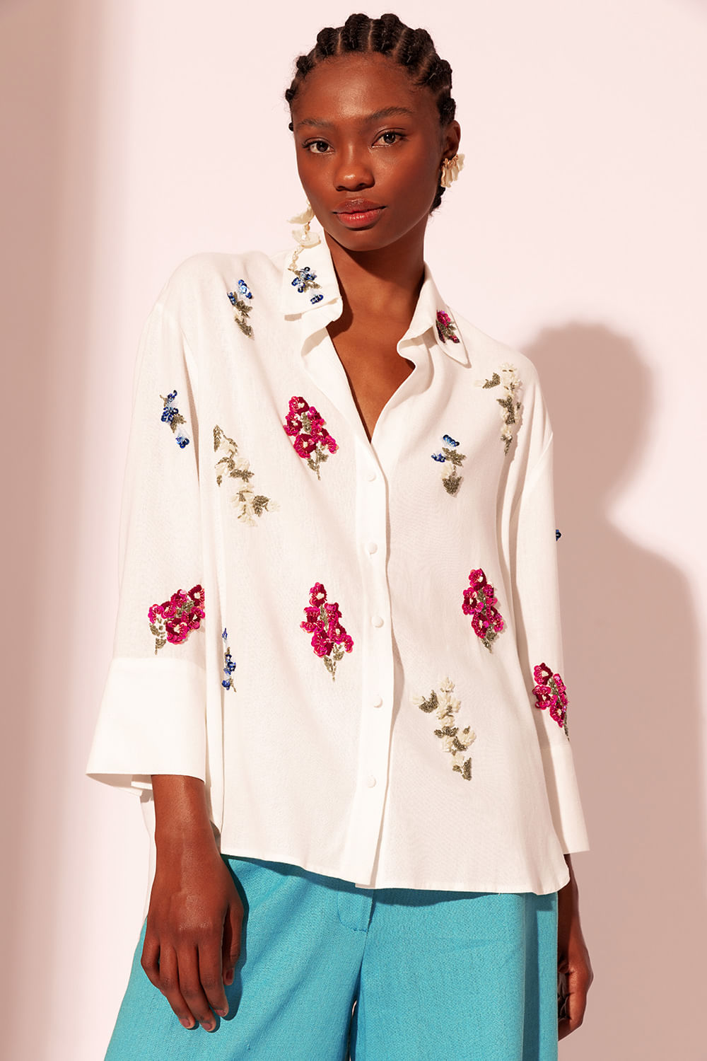 CAMISA MANGAS BORDADA LINHO JOY OFF WHITE