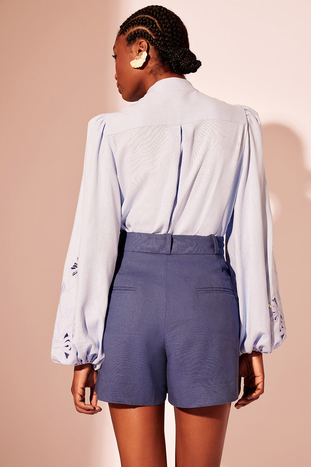 CAMISA RECORTES LINHO RICHELIEU URBAN AZUL