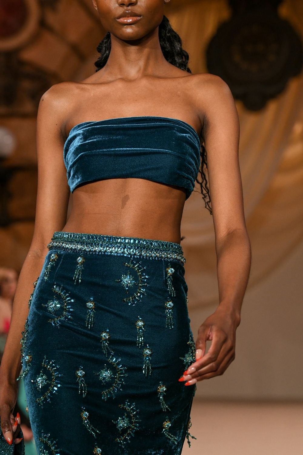 TOP FRANZIDO NEW RADIANT VELVET AZUL PETRÓLEO