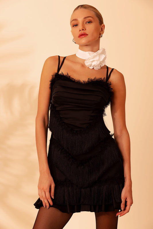 VESTIDO CURTO FRANJAS CETIM OLD GLAM PRETO