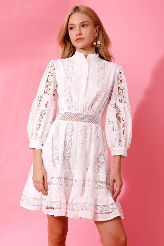 VESTIDO CURTO MANGAS LAISE CHARMS OFF WHITE