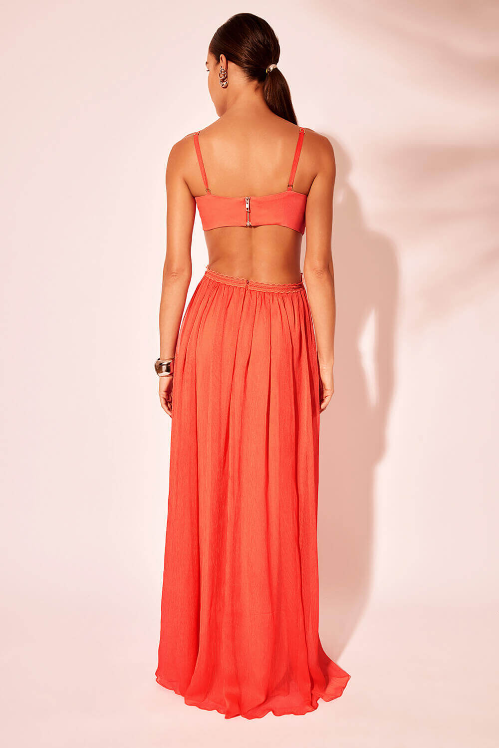 VESTIDO LONGO ENTREMEIOS SILKY RESORT PESSEGO