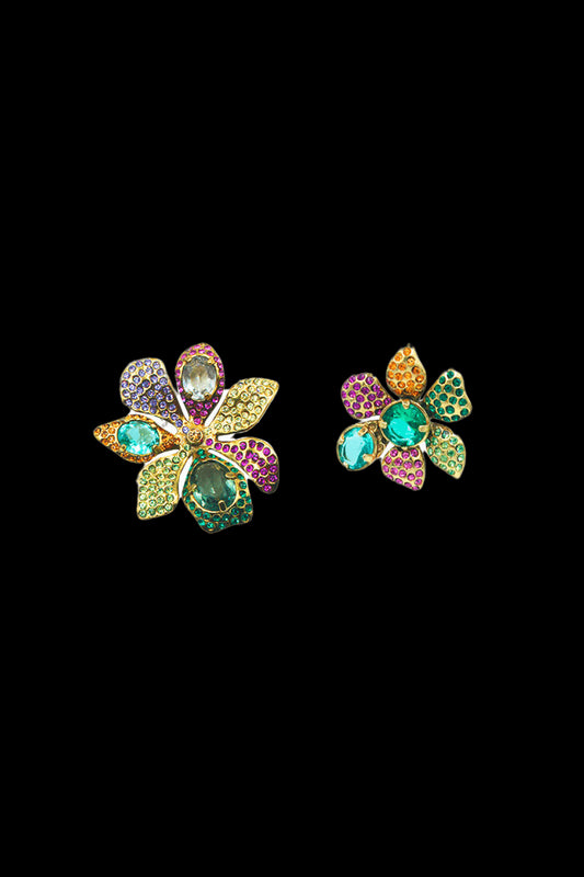 BRINCO FLOR ASSIMÉTRICO COLORIDO