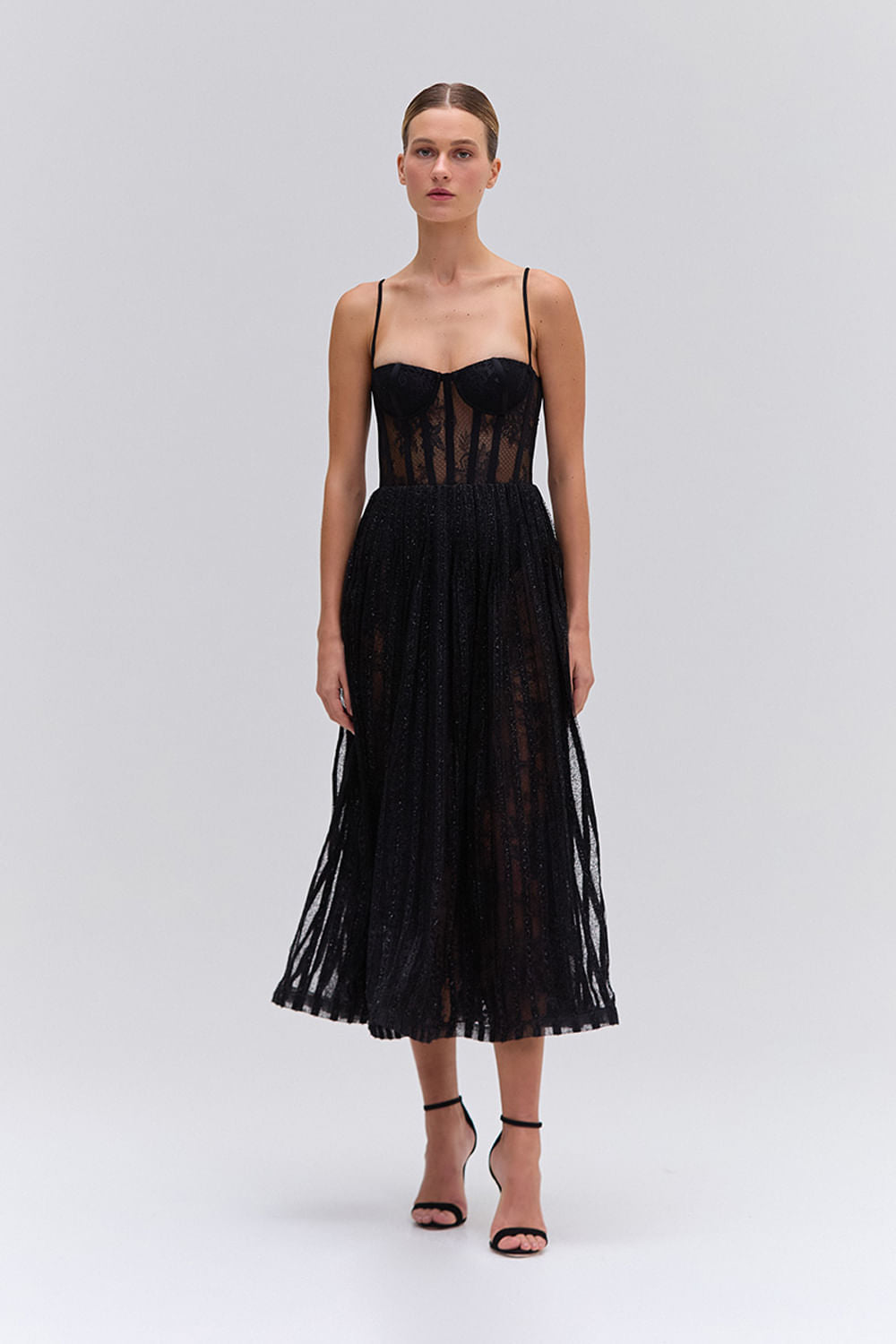 VESTIDO MÍDI LACE PRETO