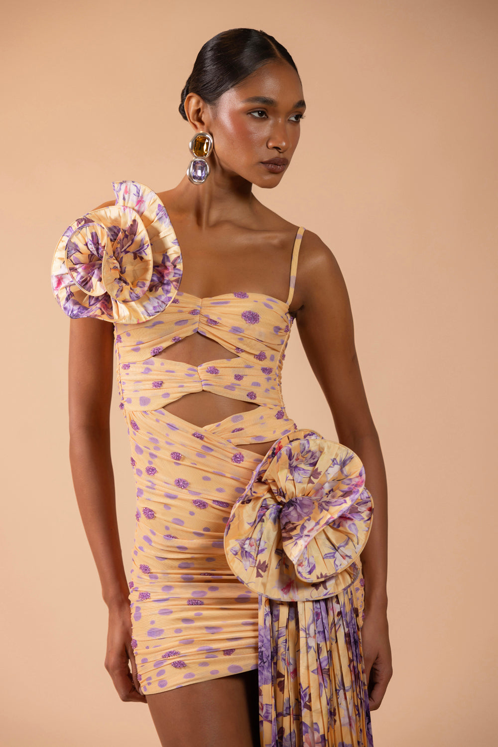 VESTIDO CURTO PEONY DOTS AMARELO